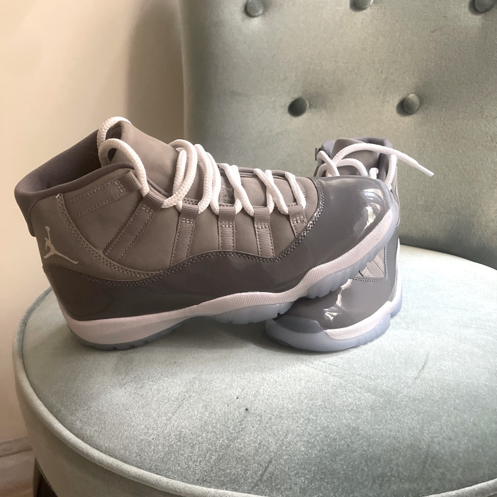 🔥🔥 Cool Greys